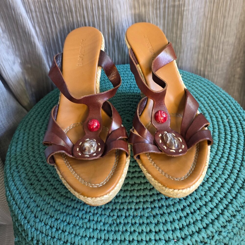 Womens wedge shoes